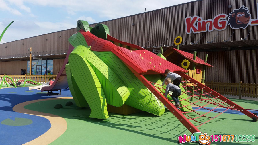 Paseo no estándar + parque combinado de ranas + tobogán + instalaciones de juego para niños (4)