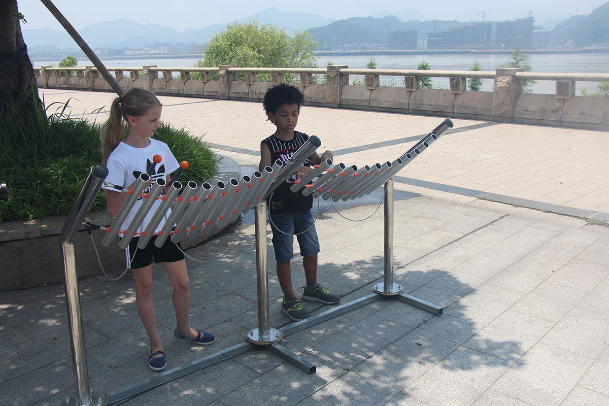 instrumentos musicales al aire libre niños (7)