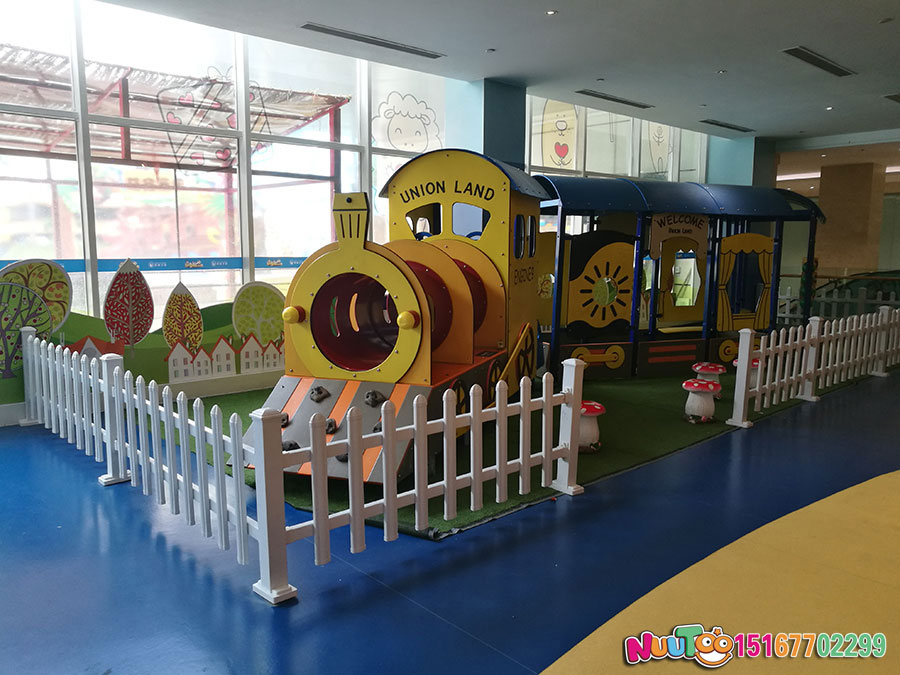 Paseo no estándar Leto + barco pirata + parque infantil cubierto + atracciones acuáticas - (15)