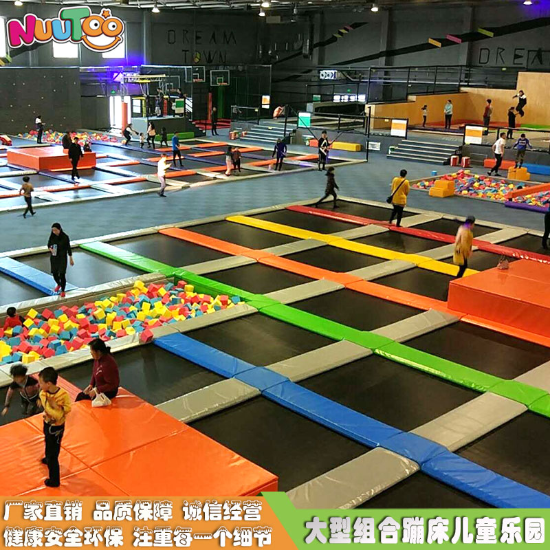Gran parque infantil de trampolín interior para adultos y niños, fabricantes de toboganes combinados
